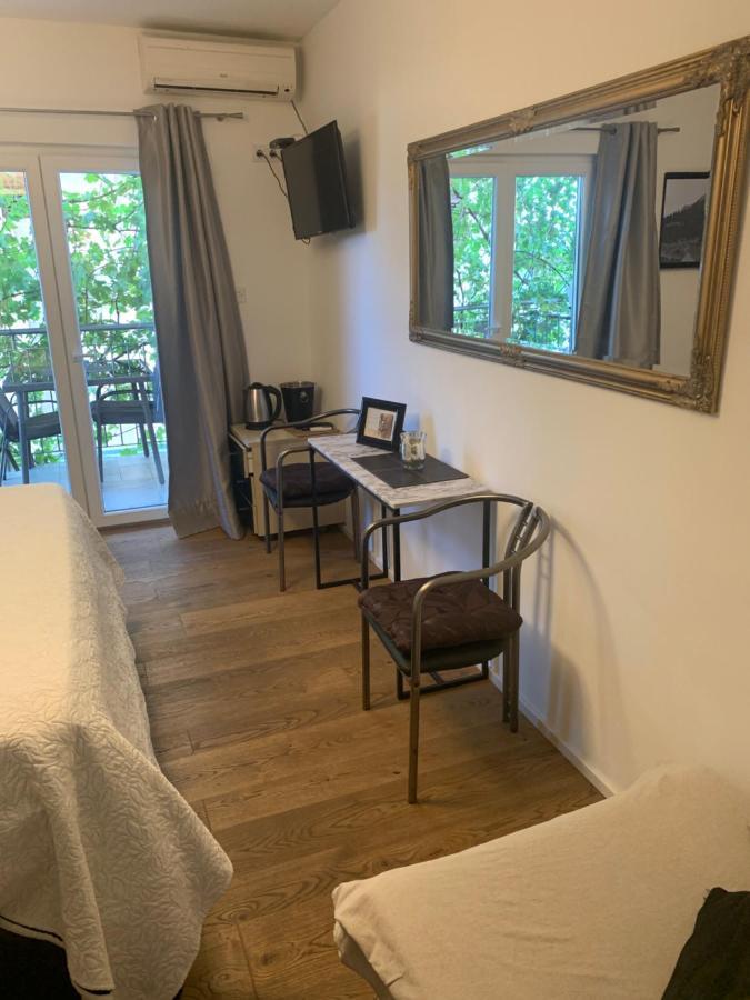 Old Port Apartman Baška Voda Kültér fotó
