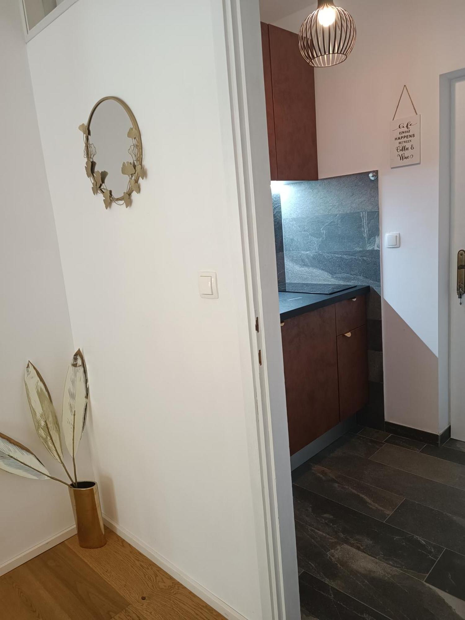 Old Port Apartman Baška Voda Kültér fotó